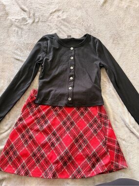Knitworks Red Black Metallic Patterned Skirt
